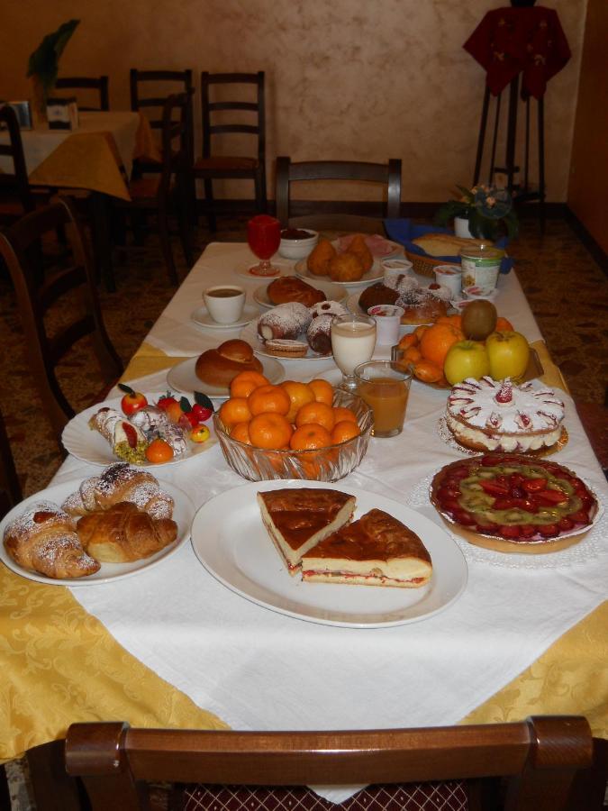 Antico Palazzo Bed and Breakfast Giardini-Naxos Buitenkant foto