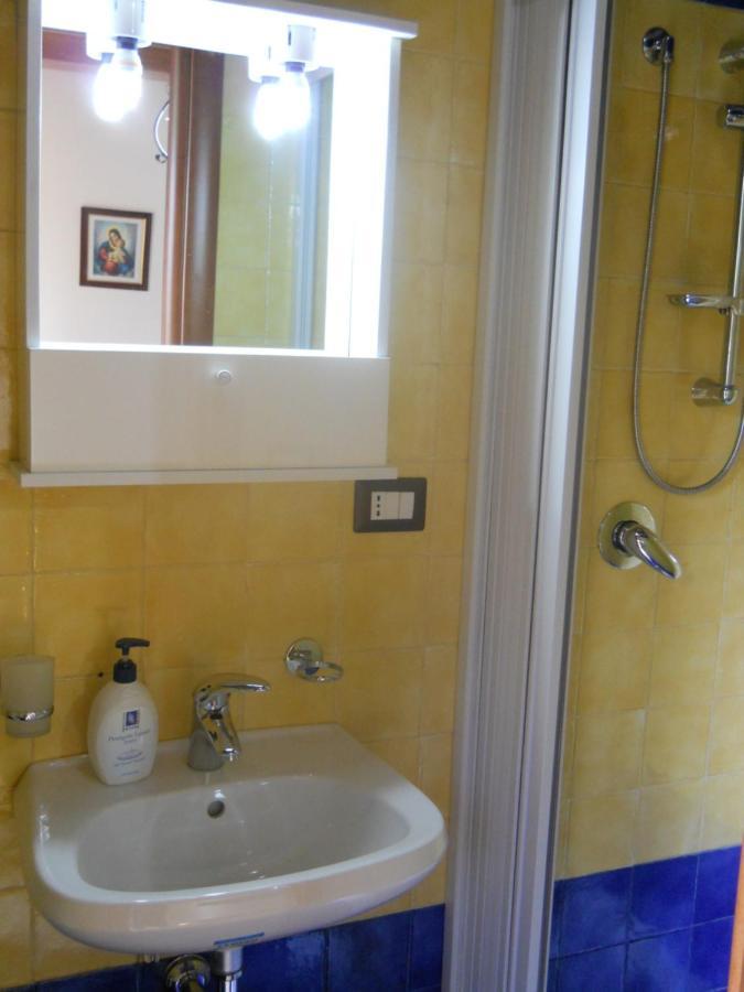 Antico Palazzo Bed and Breakfast Giardini-Naxos Buitenkant foto