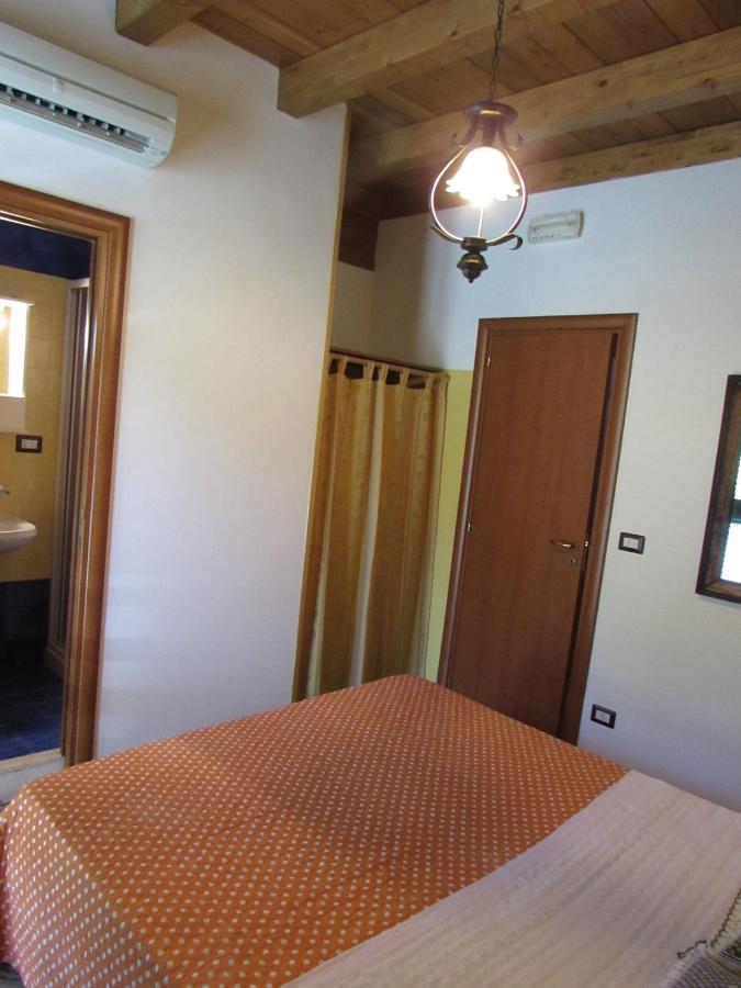 Antico Palazzo Bed and Breakfast Giardini-Naxos Buitenkant foto